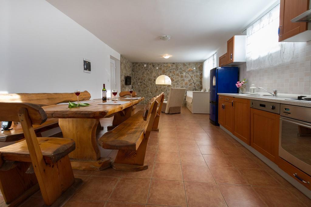Apartmani Maksan Pakoštane Dış mekan fotoğraf