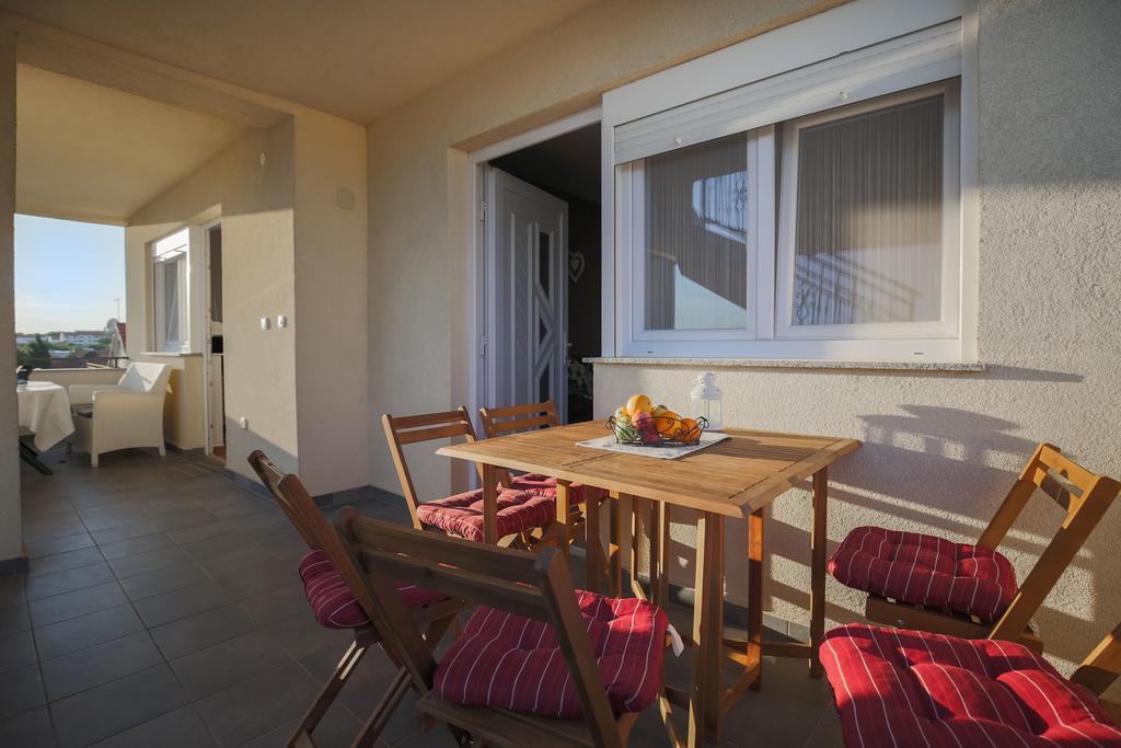 Apartmani Maksan Pakoštane Dış mekan fotoğraf